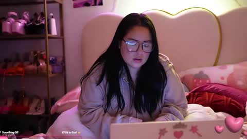 Vivi online show from February 9, 2025, 8:11 am