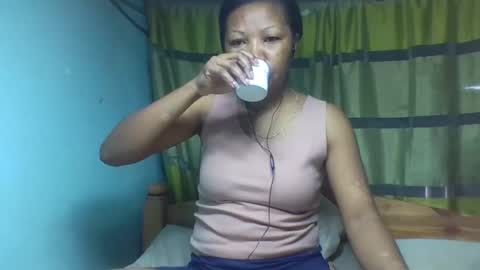 viviane0812 online show from October 31, 2025, 11:22 am