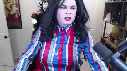 Snapshot of vivianfrost chatting on September 18, 2025, 3:47 pm VivianFrosty online show from September 18, 2025, 3:47 pm