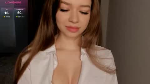 Snapshot of viviannayt chatting on October 18, 2025, 12:50 pm viviannayt online show from October 18, 2025, 12:50 pm