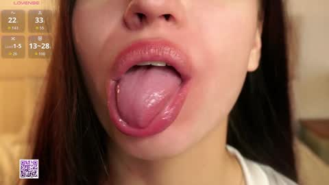 Snapshot of vivid_girls chatting on September 27, 2025, 7:13 am Nelly and Mari online show from September 27, 2025, 7:13 am