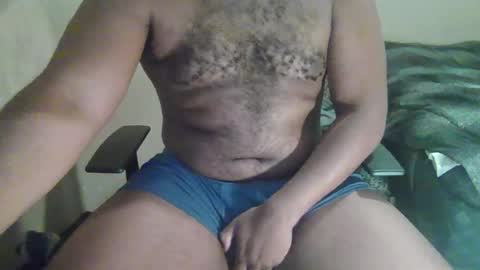 Snapshot of vividerblock45 chatting on October 31, 2025, 3:35 pm youngbbc538 online show from October 31, 2025, 3:35 pm