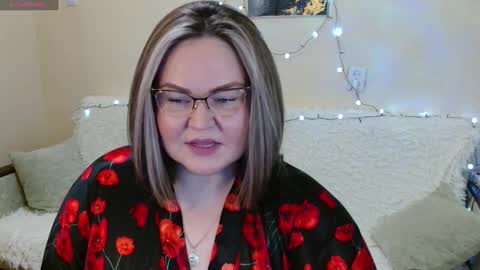 Snapshot of vivien__wet chatting on February 1, 2025, 6:19 pm Vivien online show from February 1, 2025, 6:19 pm