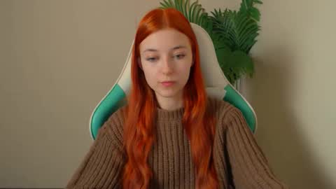 Vivien online show from February 12, 2026, 7:42 pm