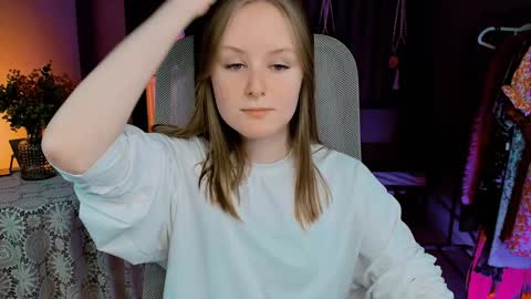 Vivien online show from January 10, 2025, 1:09 pm