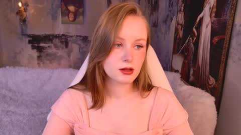 Vivien online show from March 3, 2026, 5:35 am