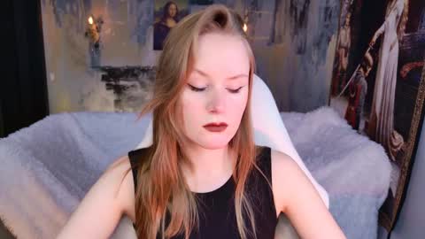 Vivien online show from April 3, 2026, 5:05 am