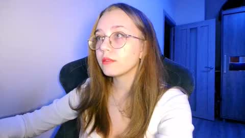 vivivivikkie online show from February 6, 2026, 10:46 pm