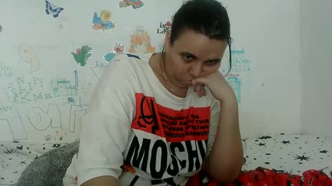 vixenbya online show from February 9, 2025, 12:08 pm