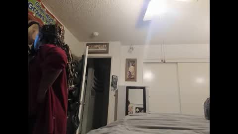 Snapshot of vixenfyre chatting on November 16, 2025, 7:03 am Vixen Fyre online show from November 16, 2025, 7:03 am