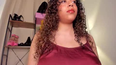 Snapshot of vixenia chatting on March 6, 2026, 11:34 pm Vixenia online show from March 6, 2026, 11:34 pm