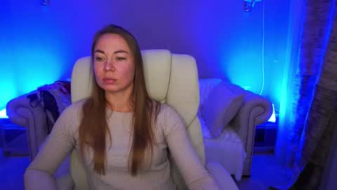 Snapshot of vixenmuse chatting on November 4, 2025, 9:03 pm Ur Lady online show from November 4, 2025, 9:03 pm