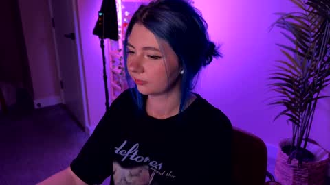 Snapshot of vixenp chatting on November 30, 2025, 6:23 pm Polly Online mostly at 9pm-2am UK Time online show from November 30, 2025, 6:23 pm