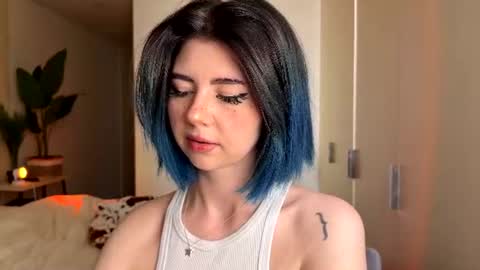 Snapshot of vixenp chatting on June 15, 2026, 1:57 pm Polly Online mostly at 9pm-2am UK Time online show from June 15, 2026, 1:57 pm