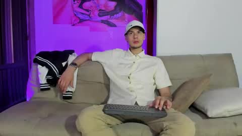 Snapshot of vlad__night chatting on February 9, 2026, 11:58 am Vlad online show from February 9, 2026, 11:58 am