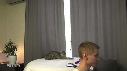 vladdicheck online show from October 14, 2025, 11:11 am