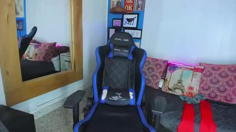 Vlad  online show from December 25, 2024, 11:20 pm