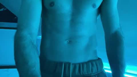 vmaker0001 online show from January 17, 2025, 8:44 pm