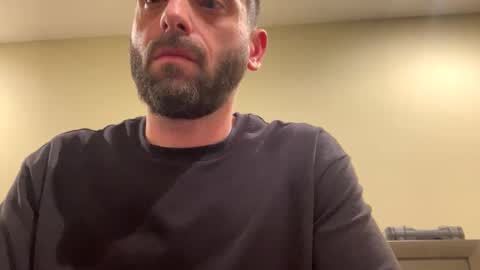 vnast010 online show from April 20, 2026, 7:33 am