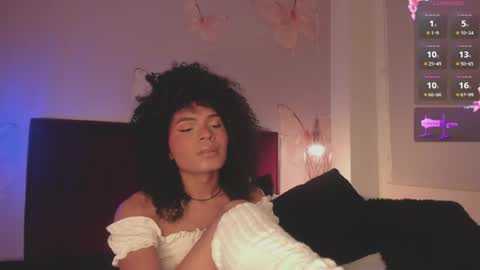 Snapshot of vnuss__ chatting on July 17, 2026, 2:51 am VENUS online show from July 17, 2026, 2:51 am