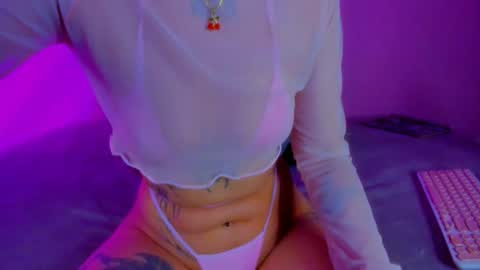 Snapshot of void_smokin chatting on April 26, 2026, 7:28 am Gabriela online show from April 26, 2026, 7:28 am