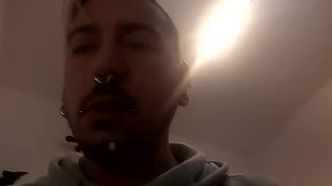 Snapshot of volpecesare419 chatting on March 2, 2025, 2:10 pm volpecesare419 online show from March 2, 2025, 2:10 pm