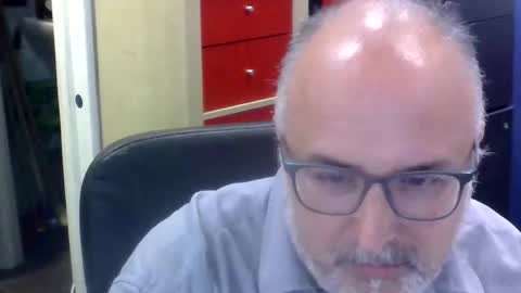 volpi72 online show from April 23, 2026, 6:21 pm