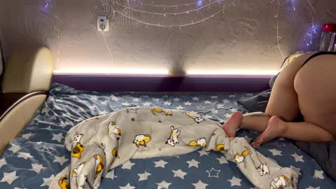 Volshebnik1302 online show from February 2, 2025, 2:56 pm