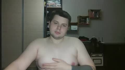 Volshebnik1302 online show from March 6, 2025, 3:24 am