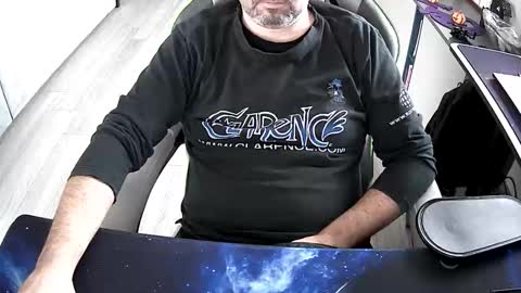 Snapshot of vonele chatting on October 29, 2025, 7:54 am Vonn online show from October 29, 2025, 7:54 am