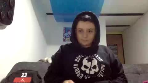 Snapshot of voodkha chatting on October 6, 2025, 1:36 am Danny and Ale online show from October 6, 2025, 1:36 am