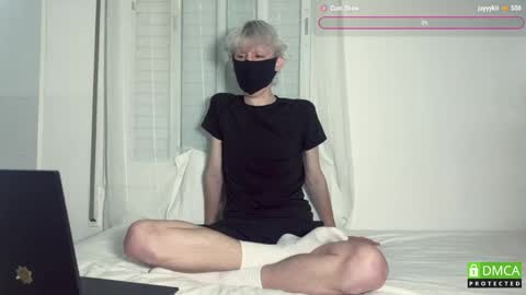 vornyx online show from May 9, 2026, 2:22 pm
