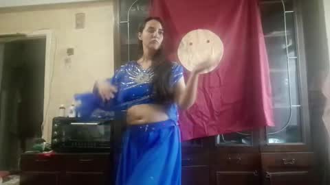 voulezvous_angel online show from October 31, 2025, 9:54 am