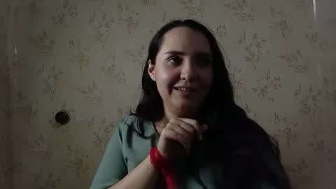 Snapshot of voulezvous_angel chatting on February 25, 2026, 5:11 pm voulezvous_angel online show from February 25, 2026, 5:11 pm