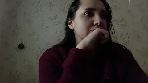 Snapshot of voulezvous_angel chatting on March 8, 2026, 5:44 am voulezvous_angel online show from March 8, 2026, 5:44 am