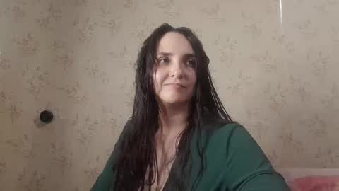 Snapshot of voulezvous_angel chatting on March 18, 2026, 6:11 pm voulezvous_angel online show from March 18, 2026, 6:11 pm
