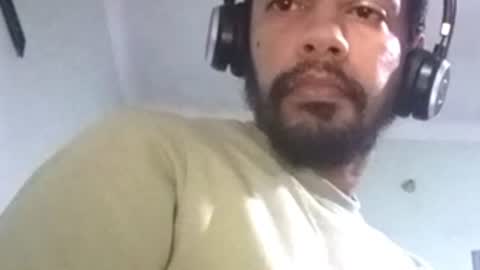 VRED online show from October 18, 2025, 2:36 am