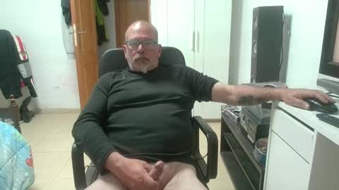 oscar online show from March 30, 2026, 7:04 pm