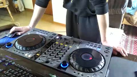 Snapshot of vybzkartel1987 chatting on April 5, 2026, 9:50 am VybzKartel online show from April 5, 2026, 9:50 am