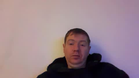 V online show from December 18, 2025, 6:25 pm