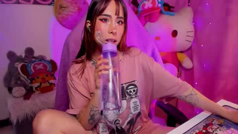 AIKA  online show from October 25, 2025, 8:58 pm