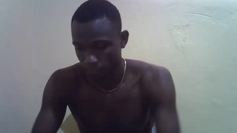 Snapshot of waine_handsome chatting on February 28, 2026, 12:17 pm waine_handsome online show from February 28, 2026, 12:17 pm
