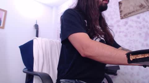 John online show from November 10, 2025, 7:13 pm