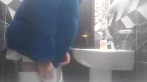 Hothardick online show from December 14, 2025, 6:34 pm