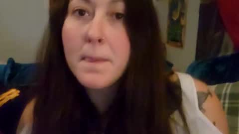 Snapshot of walnut4u chatting on January 23, 2025, 4:52 am Walnut4u online show from January 23, 2025, 4:52 am