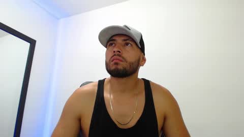 Snapshot of walter_brownn01 chatting on January 20, 2025, 4:01 pm WALTER BROWN online show from January 20, 2025, 4:01 pm