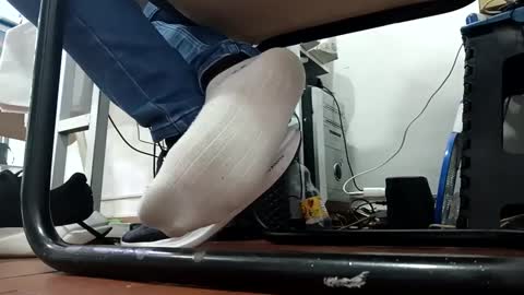 Snapshot of waltherfeet_ chatting on January 17, 2025, 9:06 pm WaltherFeet online show from January 17, 2025, 9:06 pm