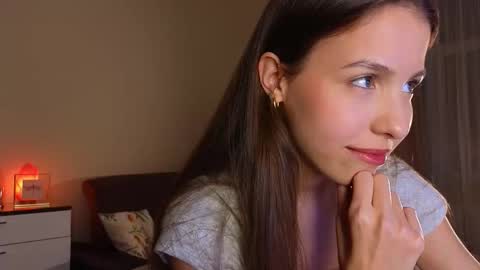 Wendy. Hello Honeys Ill see you 2nd 5th 7th this week love you3 online show from October 13, 2025, 6:08 pm