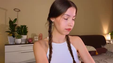 Wendy. Hello Honeys Ill see you 2nd 5th 7th this week love you3 online show from October 18, 2025, 6:30 pm