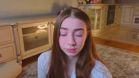 hello guys im Lilian online show from October 14, 2025, 3:18 am